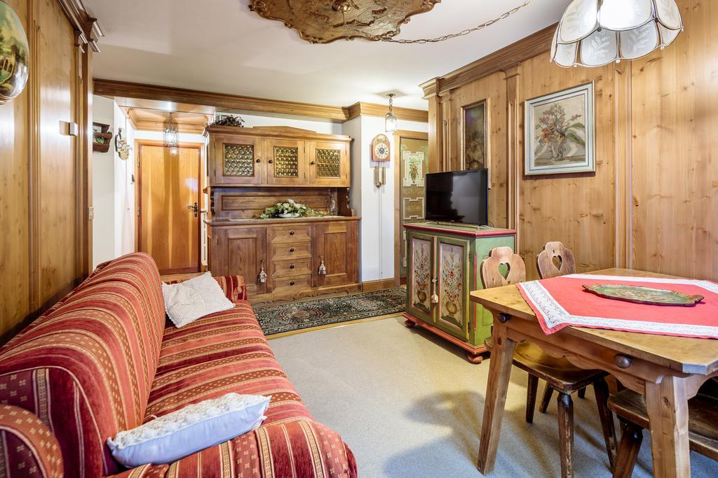 Villa Cristallino -Stayincortina Cortina d'Ampezzo Exterior foto